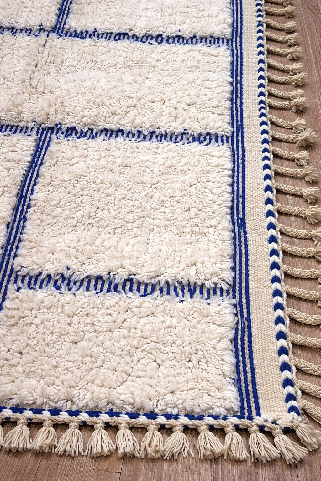 Berber Thick Wool Rug – Linear Grid Blue