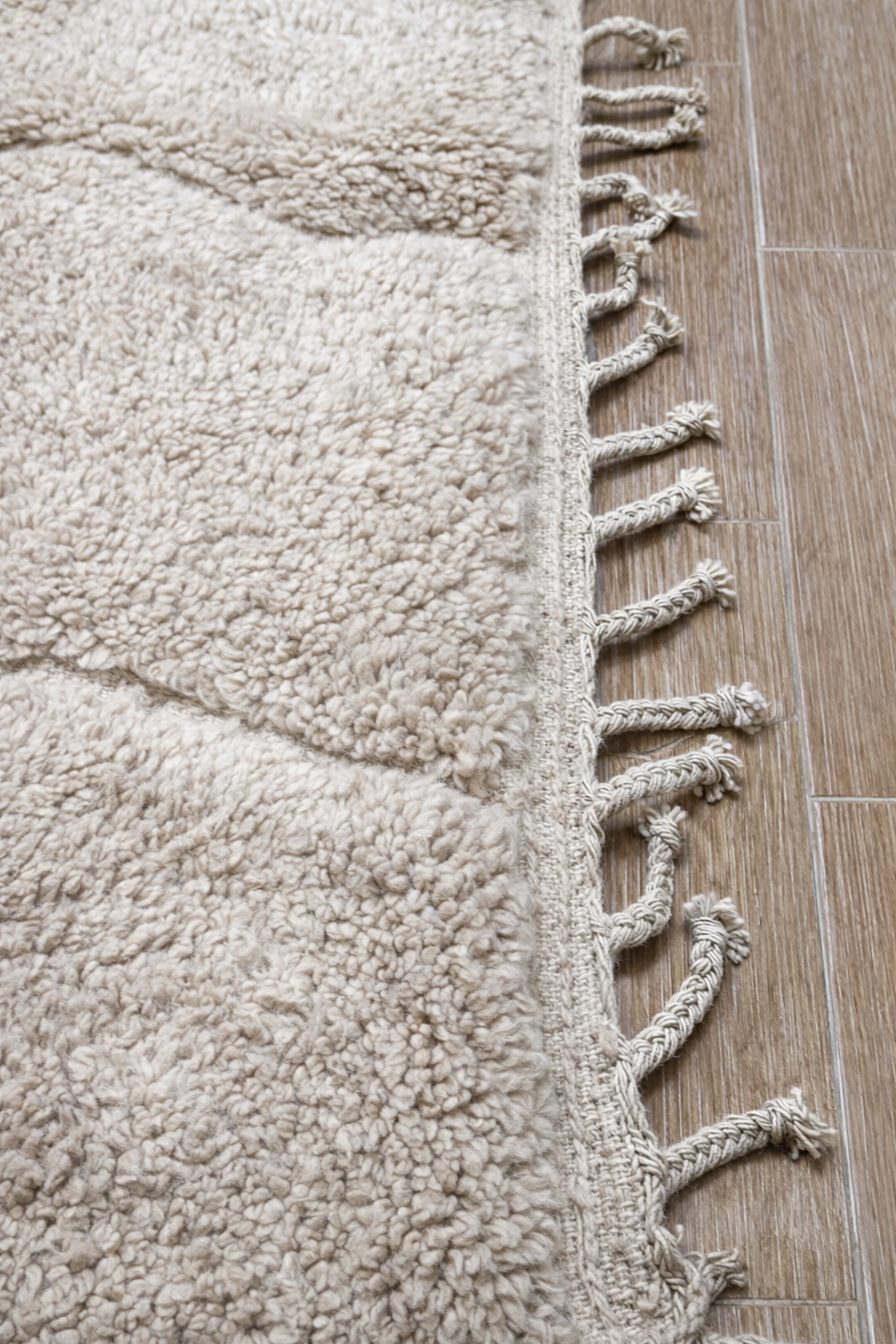 Berber Thick Wool Rug – Diamond Relief