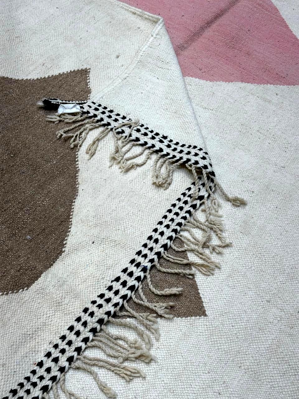 Berber Fine Wool Rug – Abstract Forms