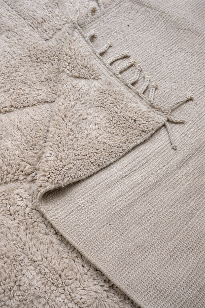 Berber Thick Wool Rug – Diamond Relief
