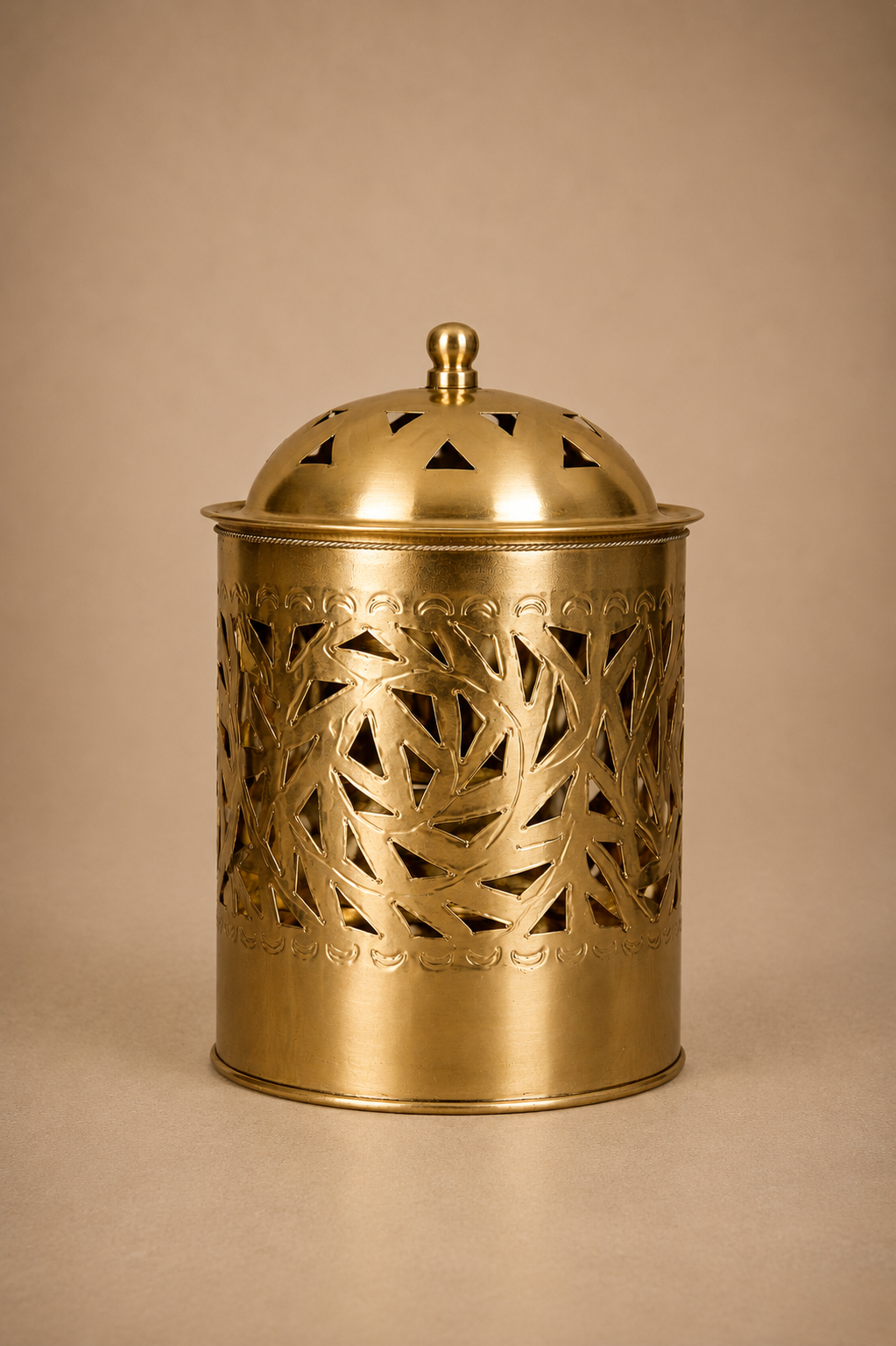 Handmade Brass 3-in-1 Aroma Diffuser & Candle Holder