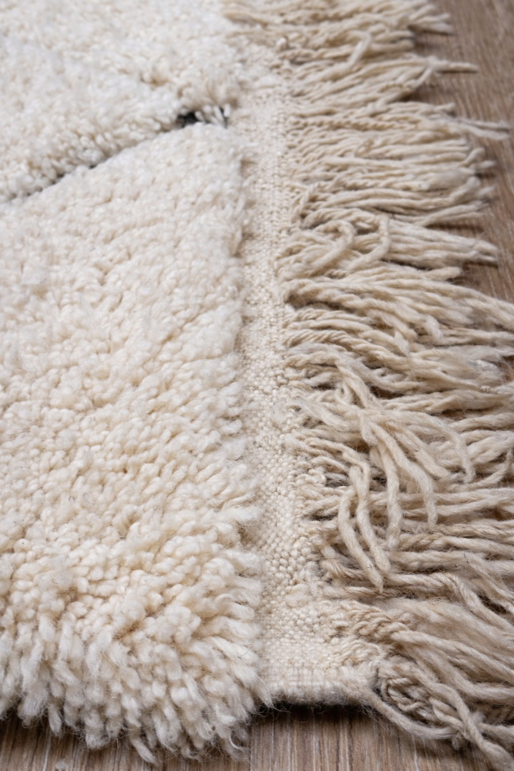 Berber Thick Wool Rug – Diamond