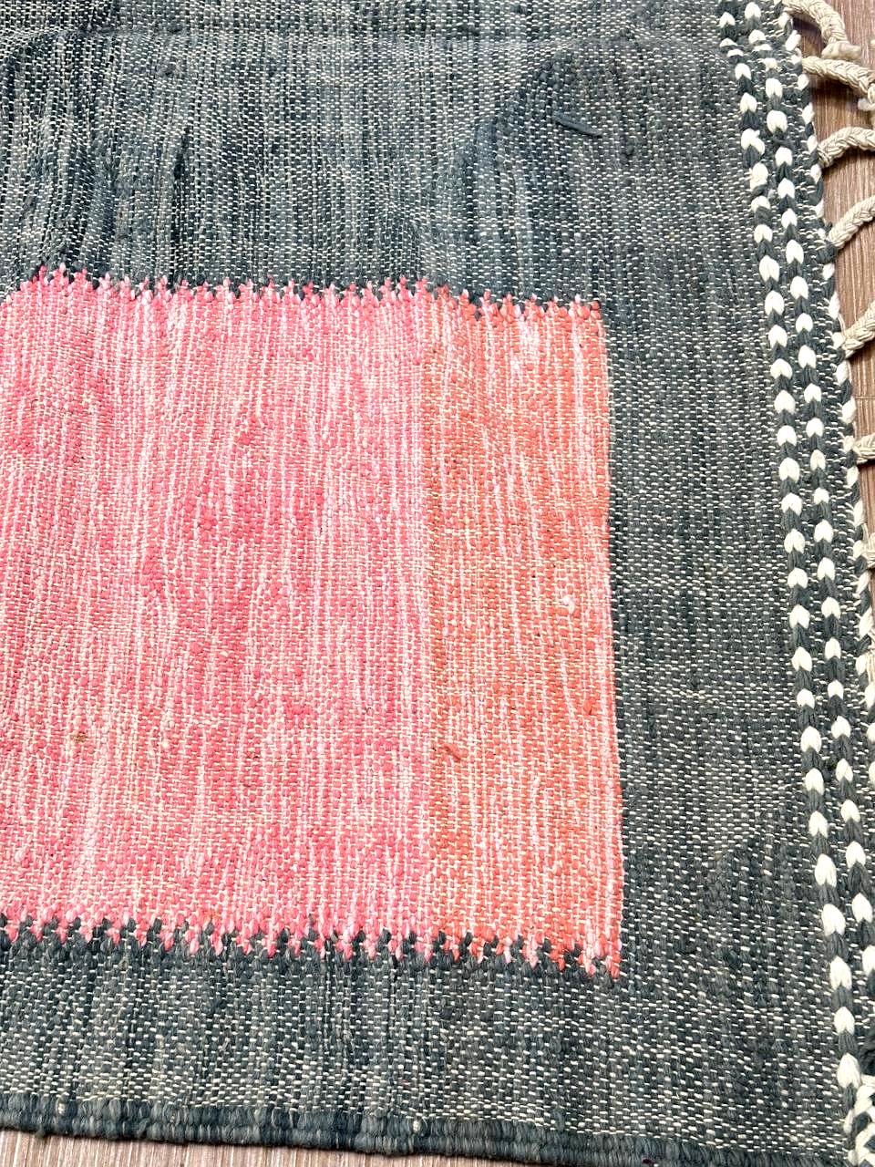 Berber Fine Wool Rug – Soft Contrast Shapes
