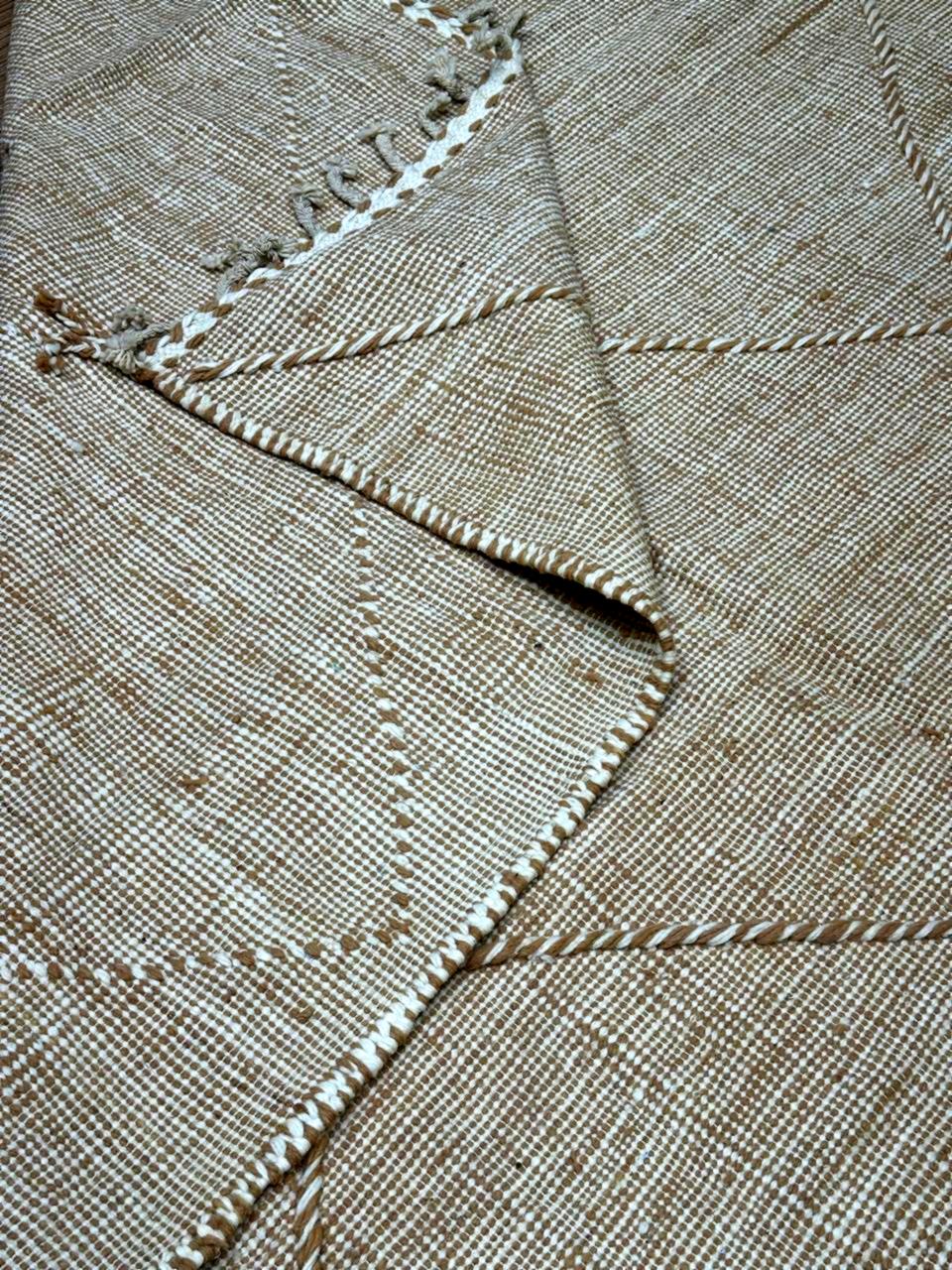 Berber Fine Wool Rug – Subtle Diamond